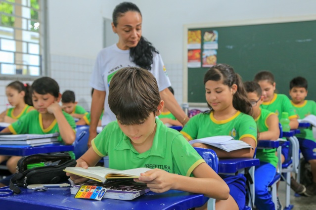 01042020 escola Claudia Ferreira pref. Boa vista