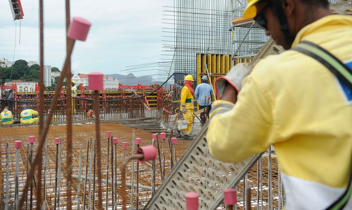 24032020 construcao civil Tania Rego Ag. Brasil