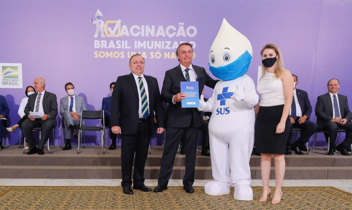 17122020 camapanha brasil imunizaco Isac Nobrega PR