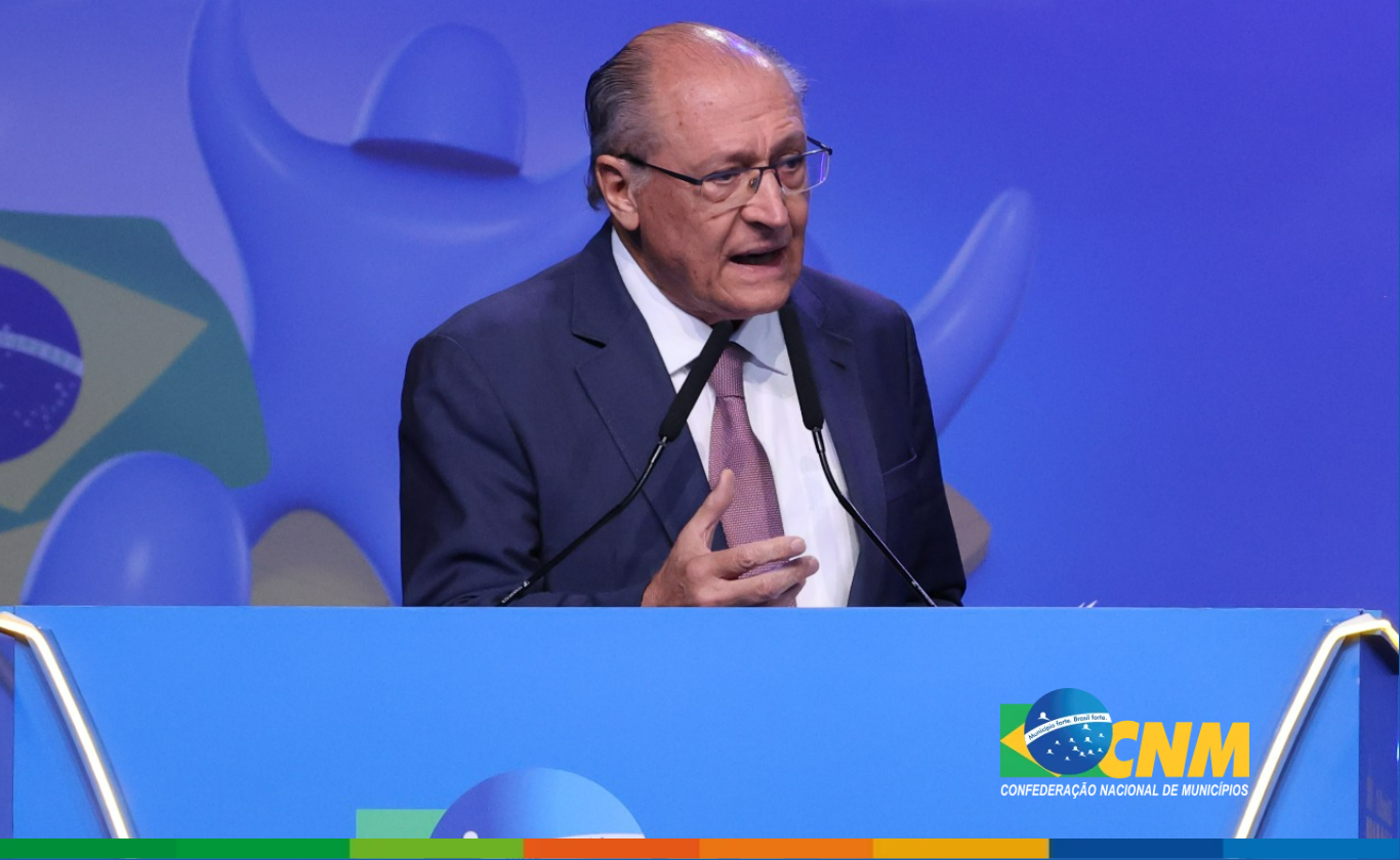 Portal CNM - Em discurso na XXVII Marcha, Geraldo Alckmin defende