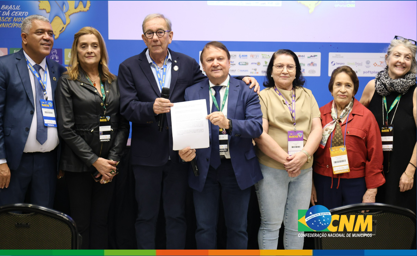 Portal CNM - XXVII Marcha: arena aponta turismo como oportunidade
